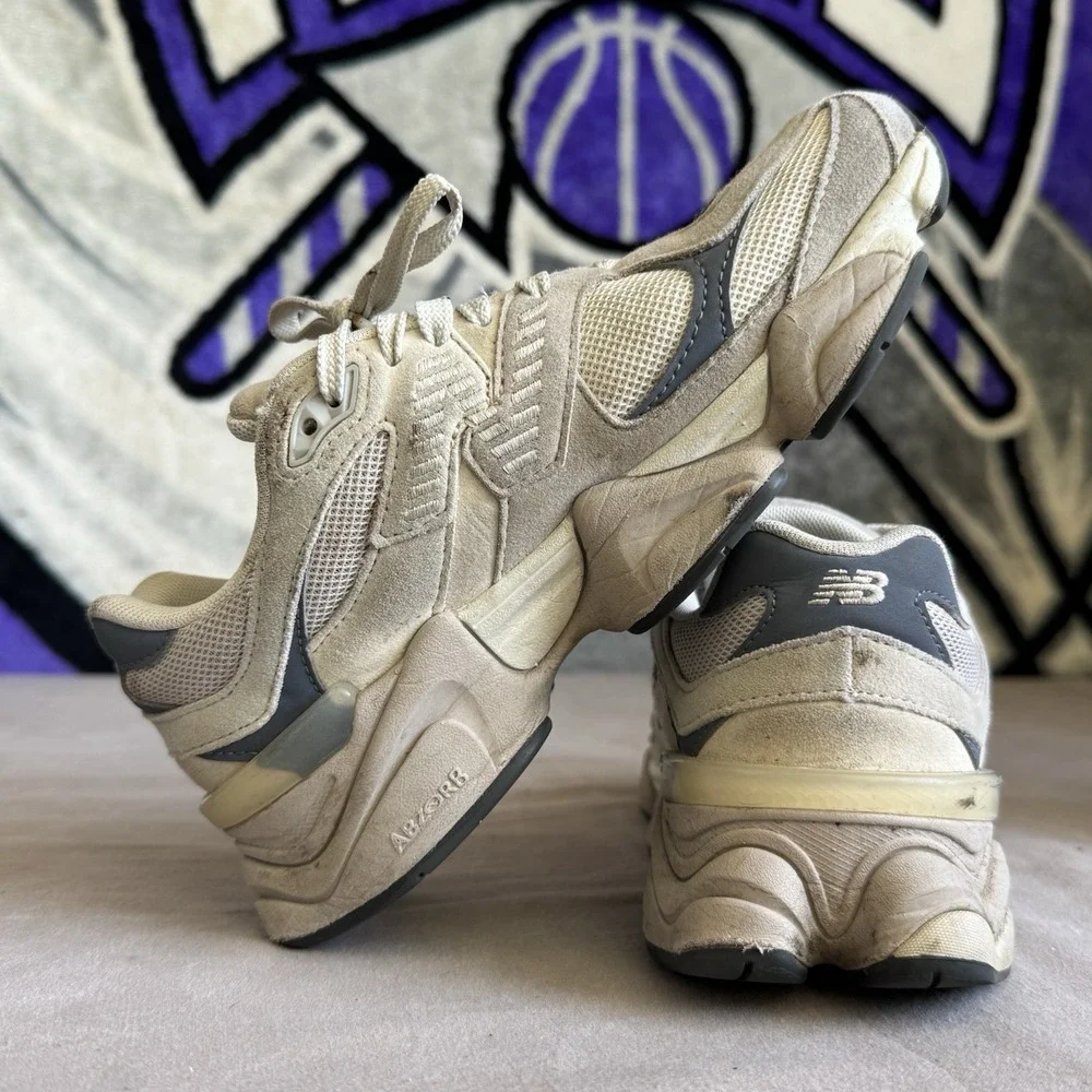 Youth Size 5Y - New Balance 9060 